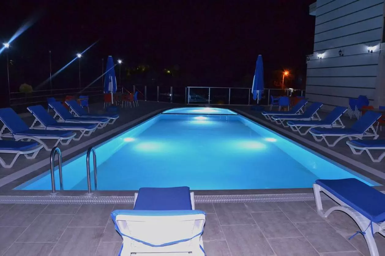 BELMARE_SHABAVIZ (5).jpg